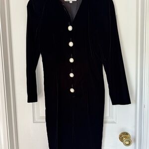 Vintage Black Velvet Size 4 Dress by Anita Kantor